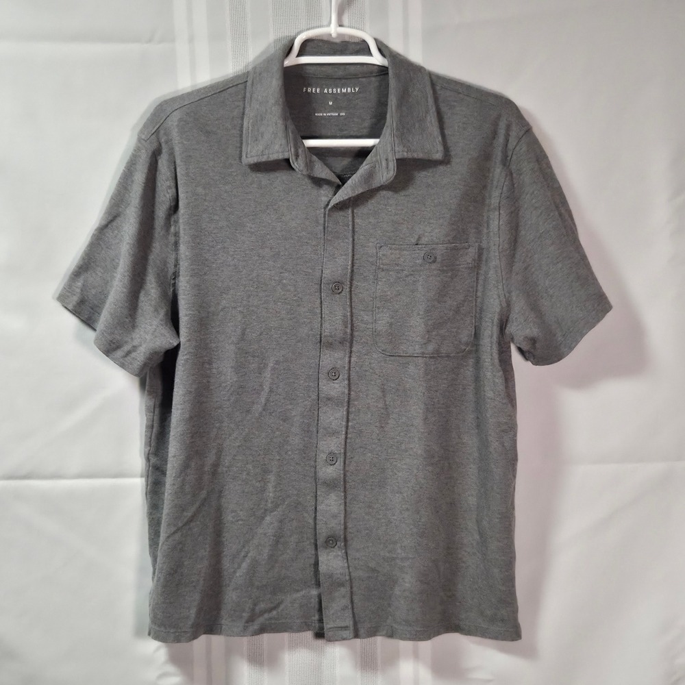 Free Assembly Button Down Mens M Gray Jersey Cotton Short Sleeve Pocket Shirt